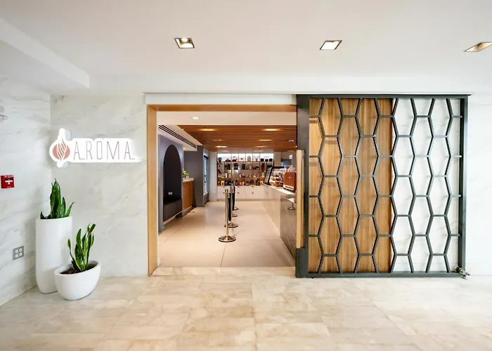 La Concha Resort, Puerto Rico, Autograph Collection